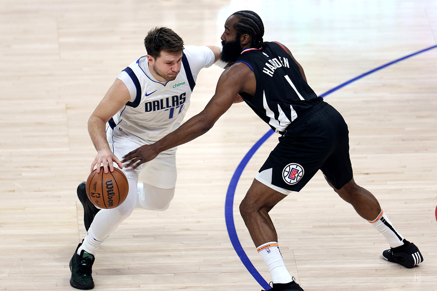 Karsa焦点对战，东契奇与70激战法国队分钟，大比分获胜胜负难料！热度持续攀升的简单介绍-爱游戏官方入口