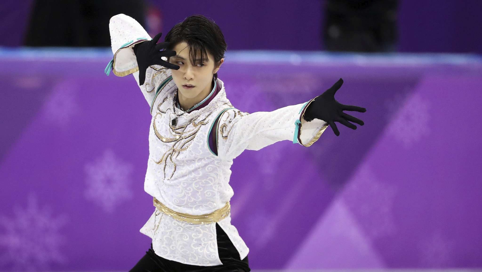 门兴格拉德巴赫训练开放日，国际比赛日调整名单引欢呼，全明星赛在即，更衣室氛围转暖-爱游戏官网